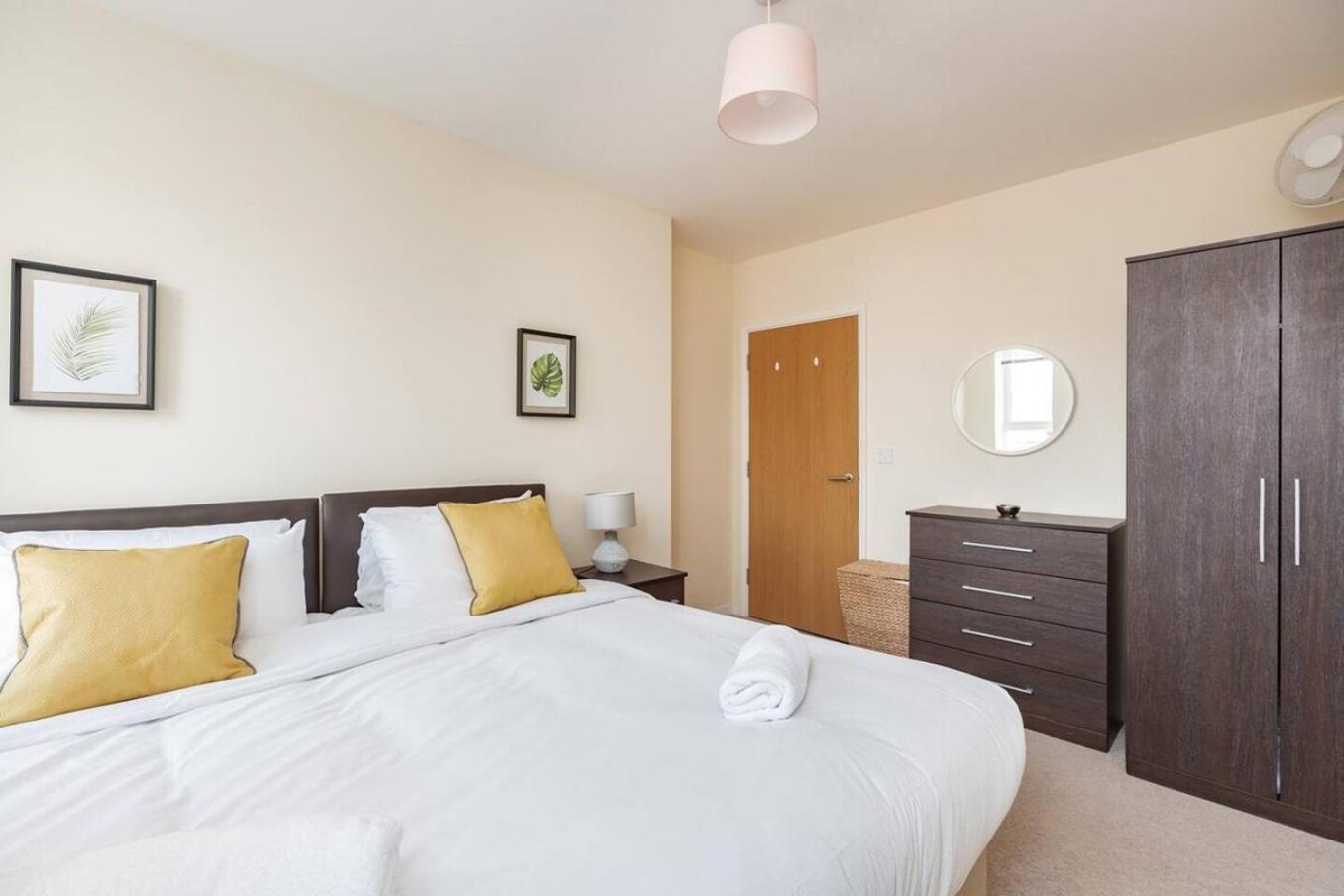 Maidstone Heights By Kasar Stays Exterior photo